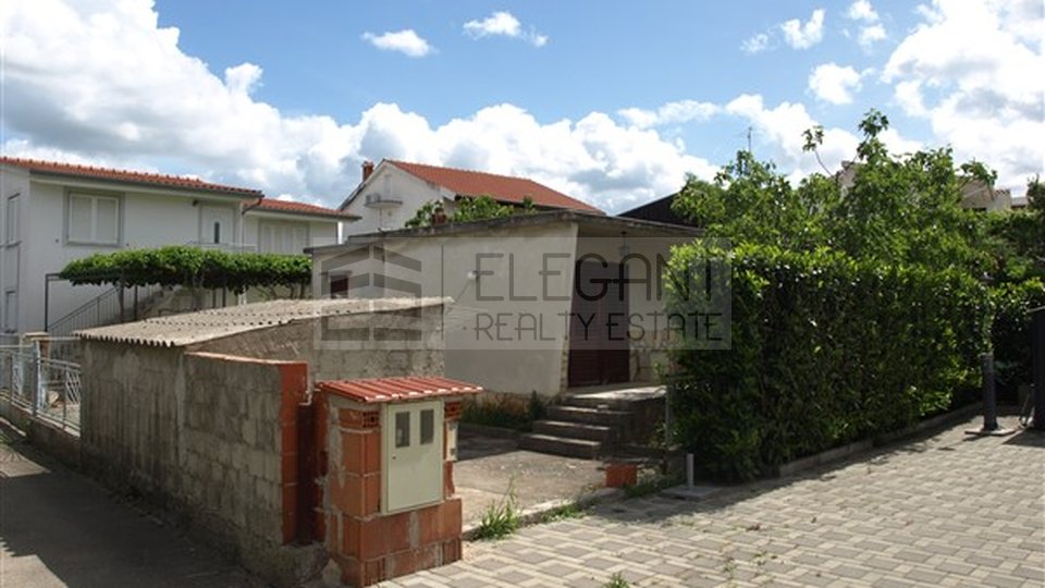 House, 50 m2, For Sale, Pirovac