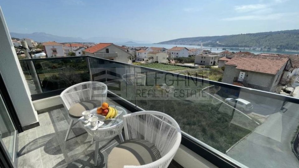 Apartment, 59 m2, For Rent, Trogir