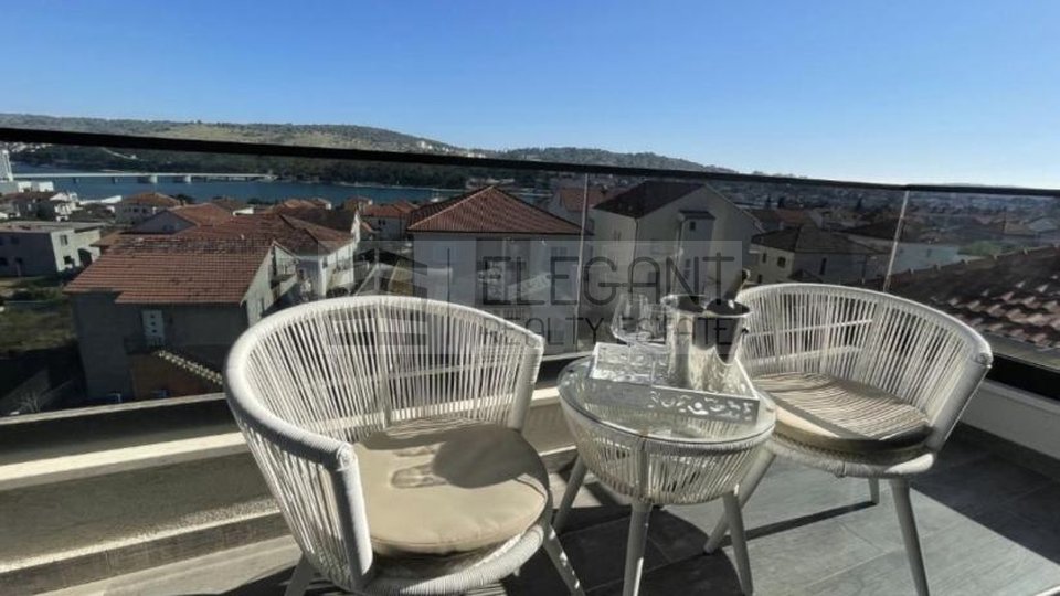 Apartment, 59 m2, For Rent, Trogir